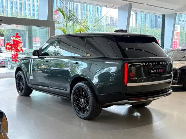 Land Rover Range Rover — Фото автомобиля 26