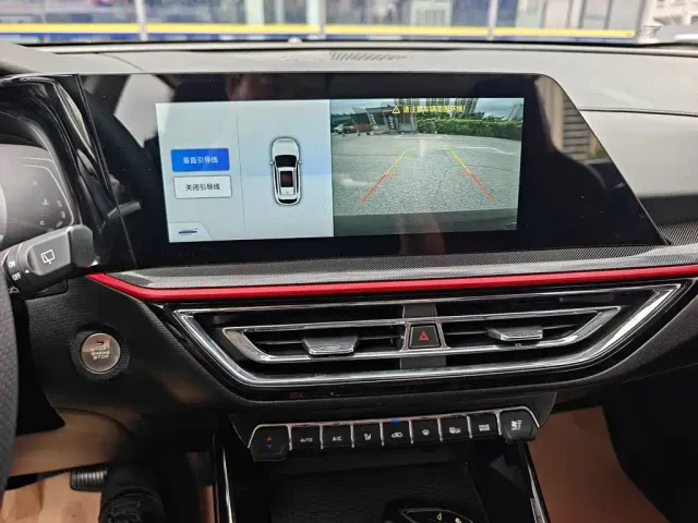 Changan Oushang X5 — Фото автомобиля 9