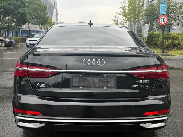 Audi A6L — Фото автомобиля 17
