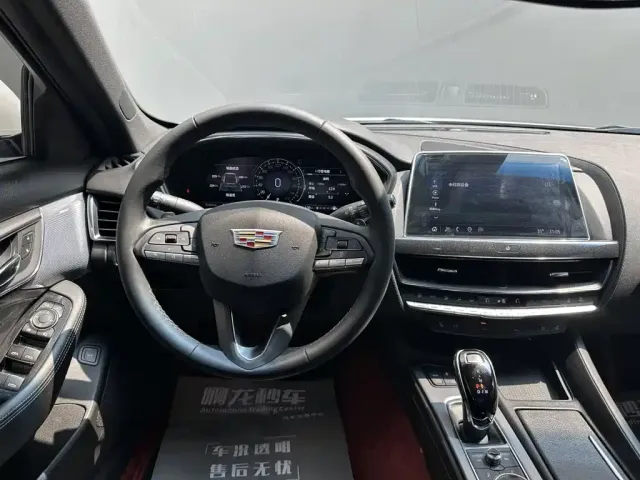 Cadillac CT5 — Фото автомобиля 9