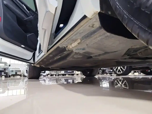 Audi Q5L Sportback — Фото автомобиля 21