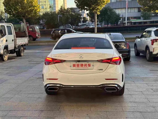 Mercedes-Benz C-Class — Фото автомобиля 11