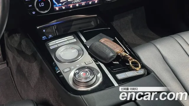 Genesis G80 Бензин 3.5 турбо AWD — Фото автомобиля 9