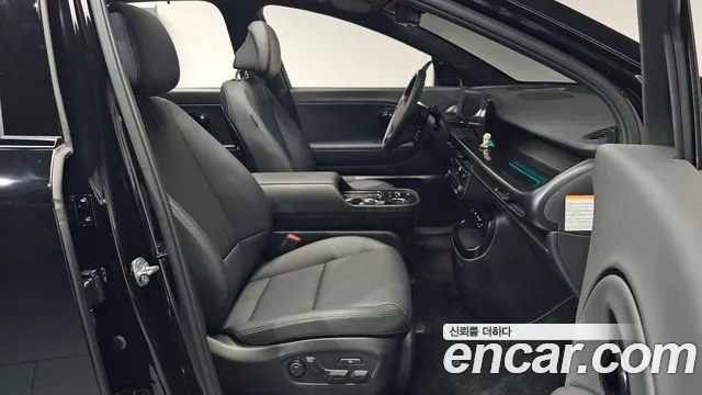 Hyundai Ioniq 9 — Фото автомобиля 16