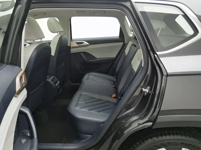 Volkswagen Tharu — Фото автомобиля 15
