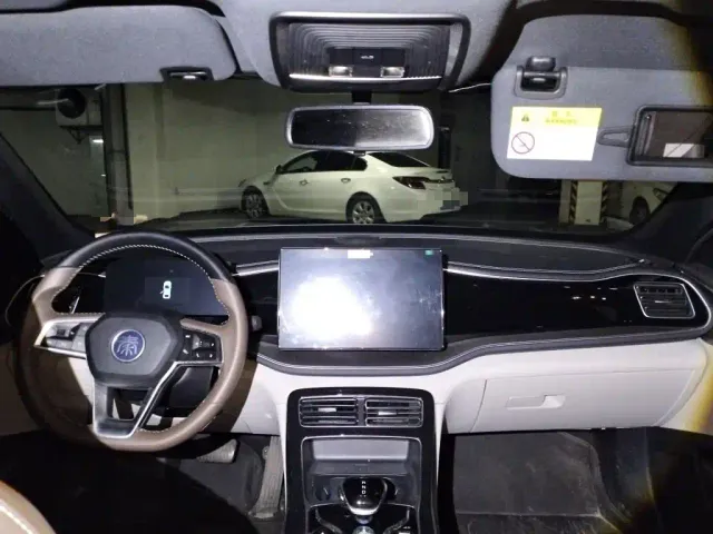 BYD Qin PLUS — Фото автомобиля 5