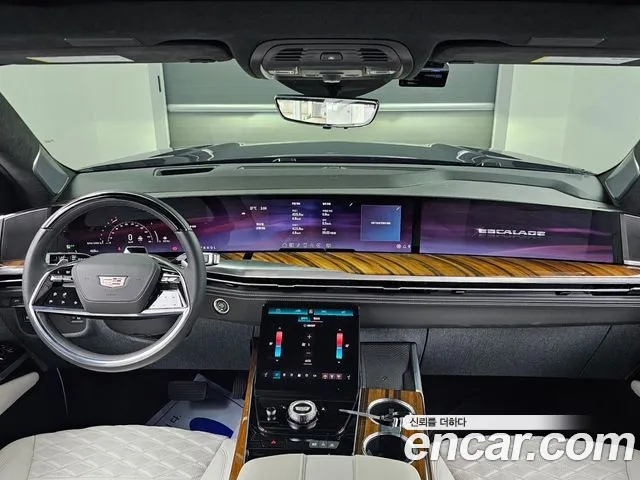 Cadillac Escalade 5th Gen — Фото автомобиля 7