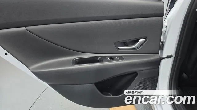 Hyundai Avante CN7 — Фото автомобиля 14