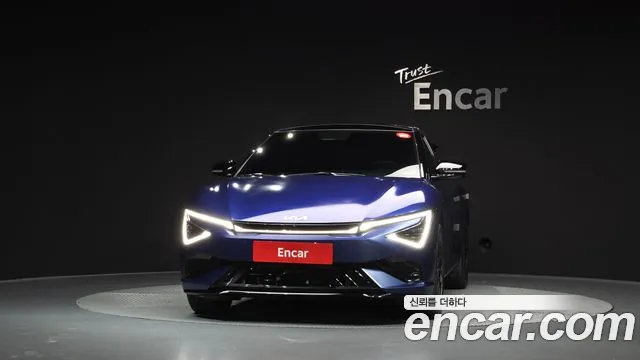 Kia EV6 New — Фото автомобиля 3