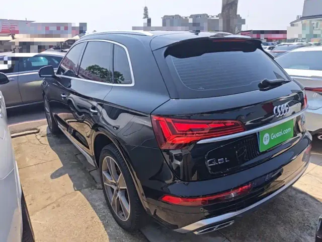 Audi Q5L — Фото автомобиля 4