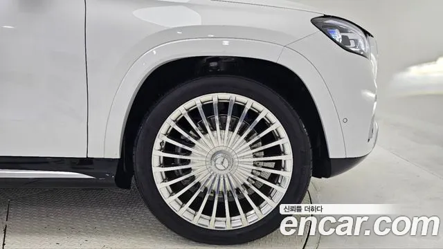 Mercedes-Benz GLS-Class — Фото автомобиля 5