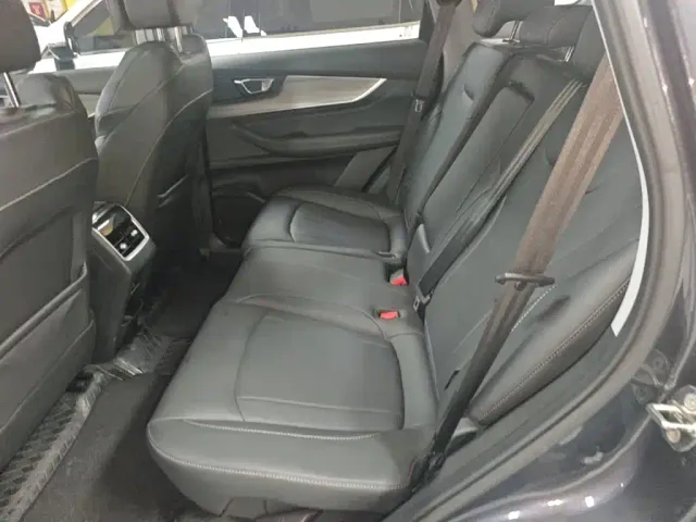 Chery Tiggo 8 PLUS — Фото автомобиля 16