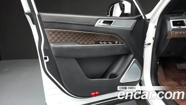 KG_Mobility_Ssangyong Rexton All Rexton Дизель 2.2 4WD — Фото автомобиля 22