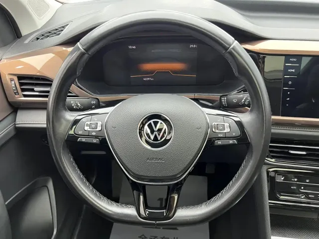 Volkswagen Tharu — Фото автомобиля 10