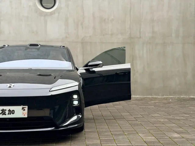 Nio ET5 Touring — Фото автомобиля 5
