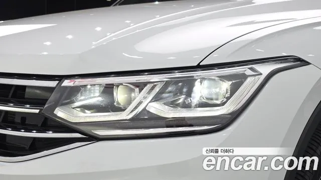 Volkswagen Tiguan — Фото автомобиля 7