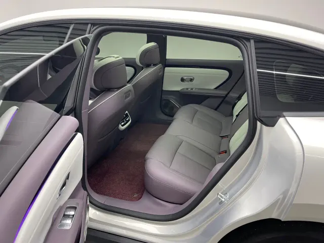 Changan Qiyuan A06 — Фото автомобиля 17