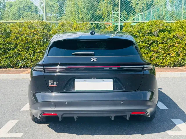 Nio ET5 Touring — Фото автомобиля 5
