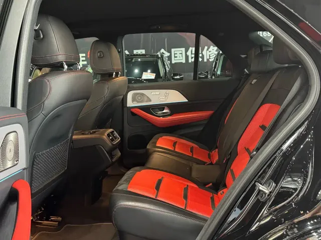 Mercedes-Benz GLE-Class AMG — Фото автомобиля 13