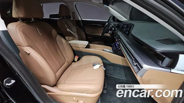Hyundai Grandeur GN7 — Фото автомобиля 10