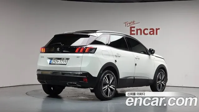 Peugeot 3008 — Фото автомобиля 2