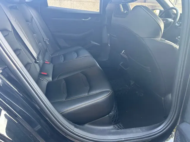 Geely Xingrui — Фото автомобиля 10