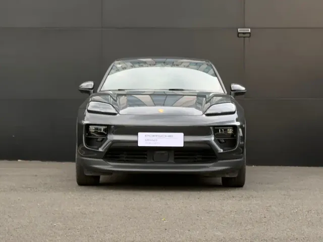 Porsche Macan EV — Фото автомобиля 3