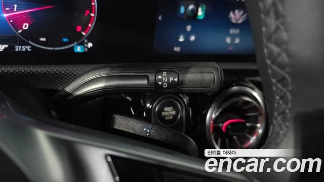 Mercedes-Benz A-Class W177 — Фото автомобиля 9