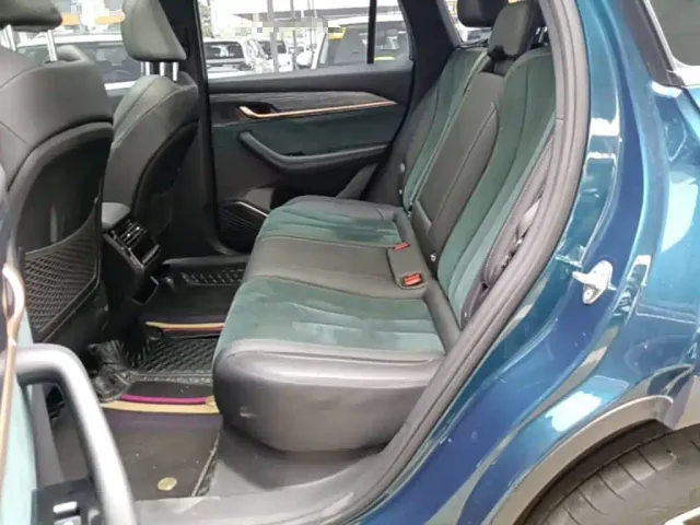 Geely Xingyue L — Фото автомобиля 16