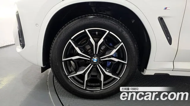 BMW X4 xDrive20i M Sport — Фото автомобиля 5