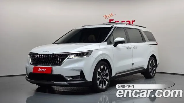 Фотография автомобиля — Kia Carnival Generation 4