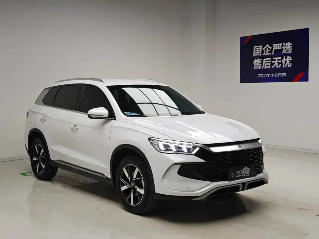 BYD Song Pro — Фото автомобиля 3