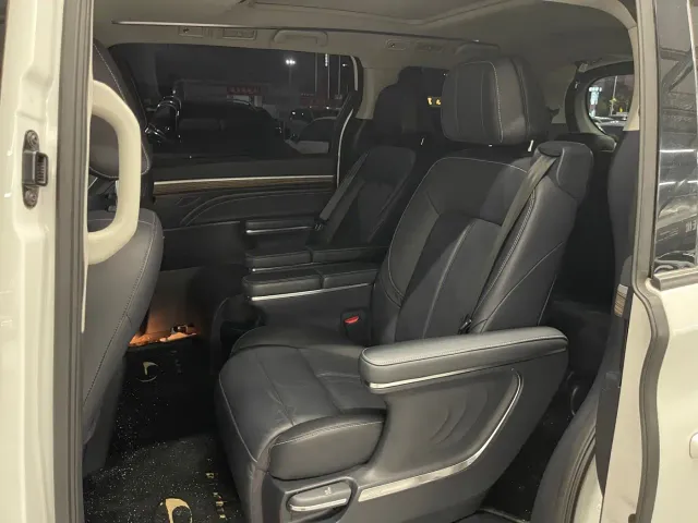 GAC Trumpchi M8 — Фото автомобиля 27