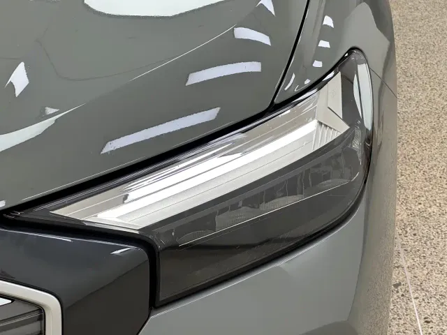 Audi Audi Q4 e-tron 2024 40 e-tron Creation Edition — Фото автомобиля 8