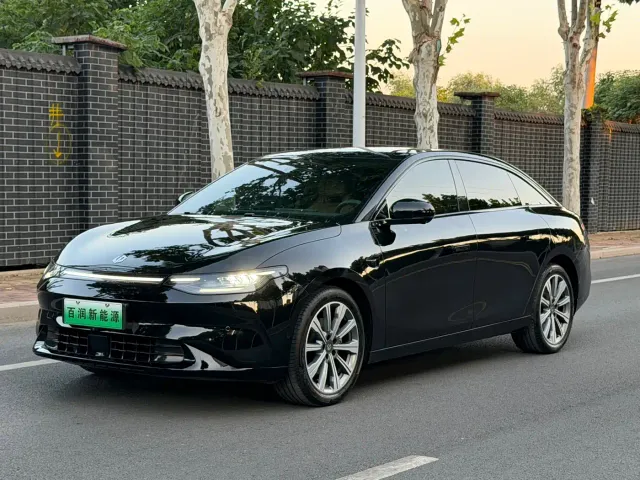 Leapmotor C01 — Фото автомобиля 3