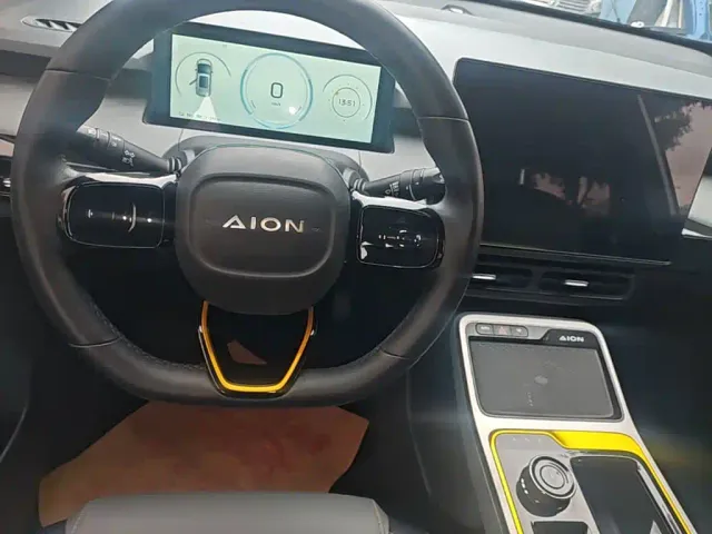 GAC Aion Y — Фото автомобиля 13