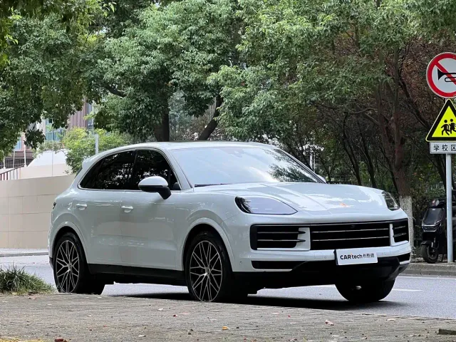 Porsche Cayenne 2024 Cayenne 3.0T — Фото автомобиля 3