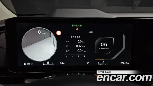 Kia Carnival 4th Gen — Фото автомобиля 11