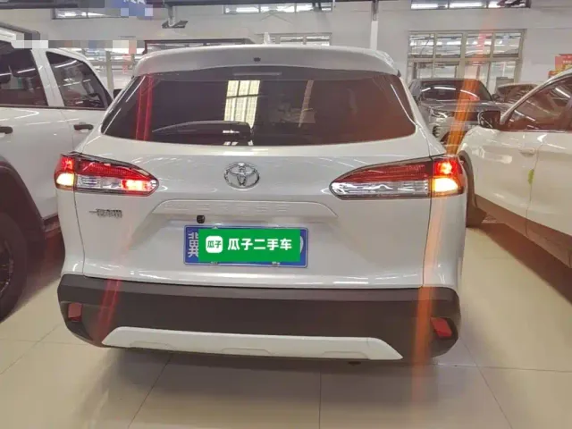 Toyota Corolla Cross — Фото автомобиля 5