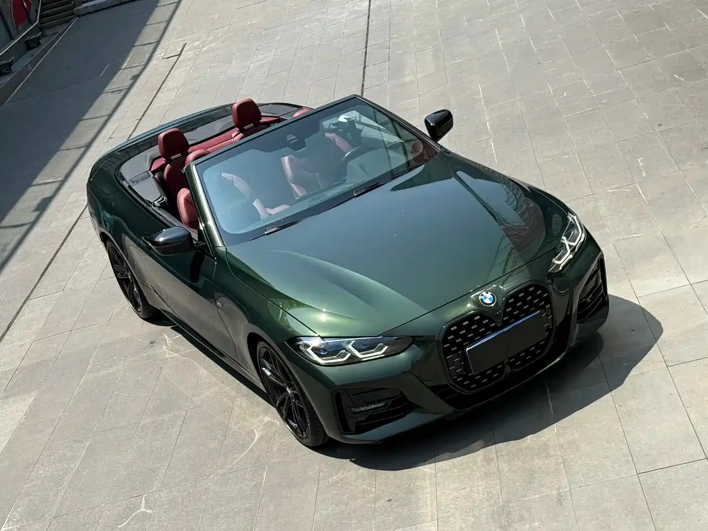 BMW BMW 4 Series 2022 Facelift 425i Convertible M Sport Shadow Edition — Фото автомобиля 3