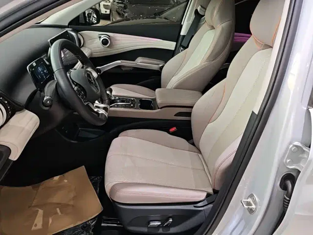BYD Yuan PLUS — Фото автомобиля 14