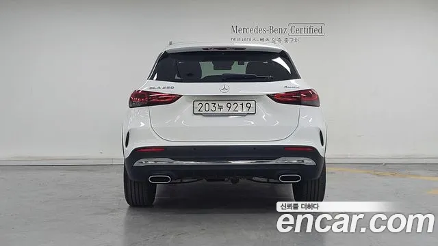Mercedes-Benz GLA-Class — Фото автомобиля 4