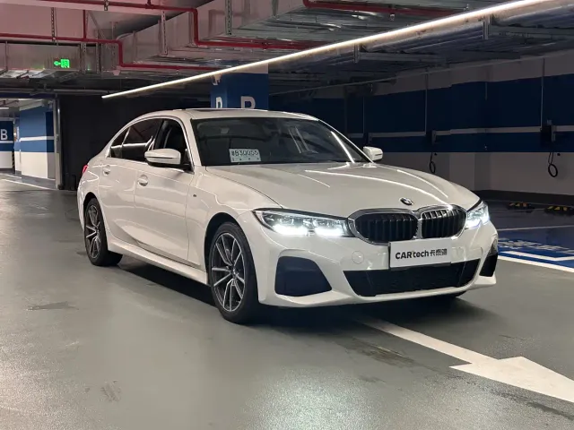 BMW 3 Series — Фото автомобиля 3