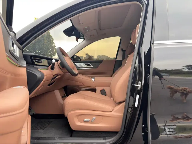 Wuling Starlight L — Фото автомобиля 8