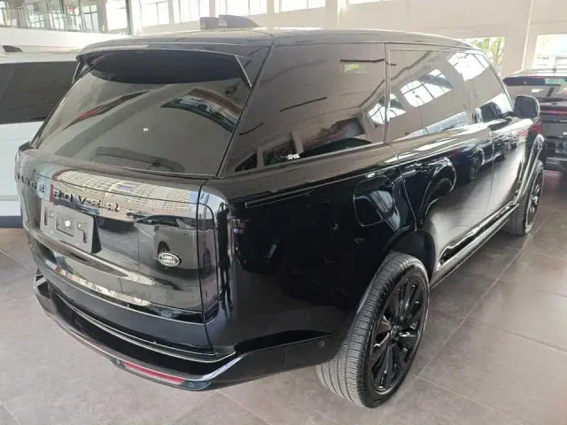 Land Rover Range Rover — Фото автомобиля 8