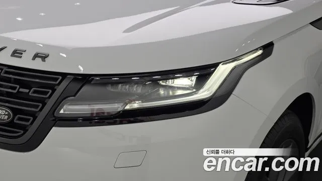 Land Rover Range Rover Velar — Фото автомобиля 17