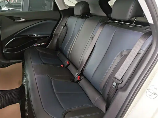 Buick Velite 6 — Фото автомобиля 16