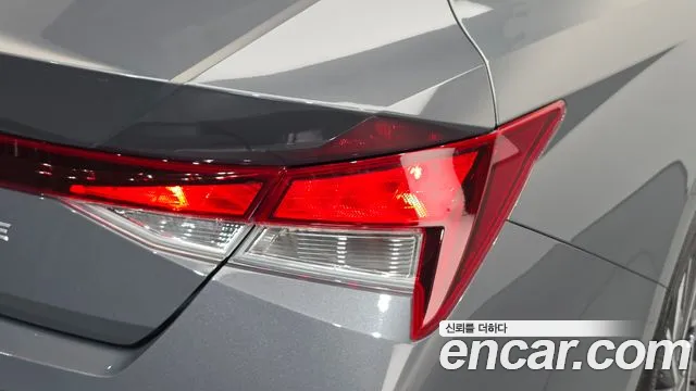 Hyundai Avante CN7 — Фото автомобиля 23