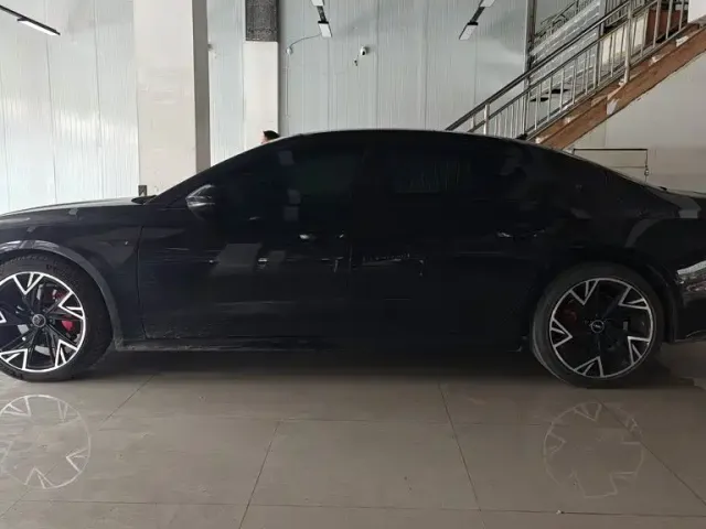 Audi A7L — Фото автомобиля 3