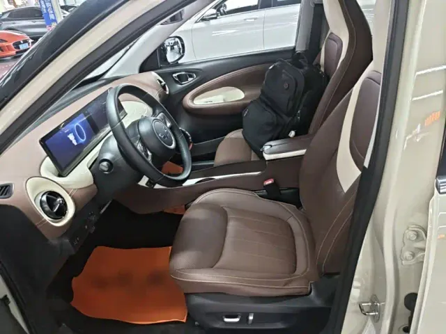 Wuling Bingo — Фото автомобиля 14
